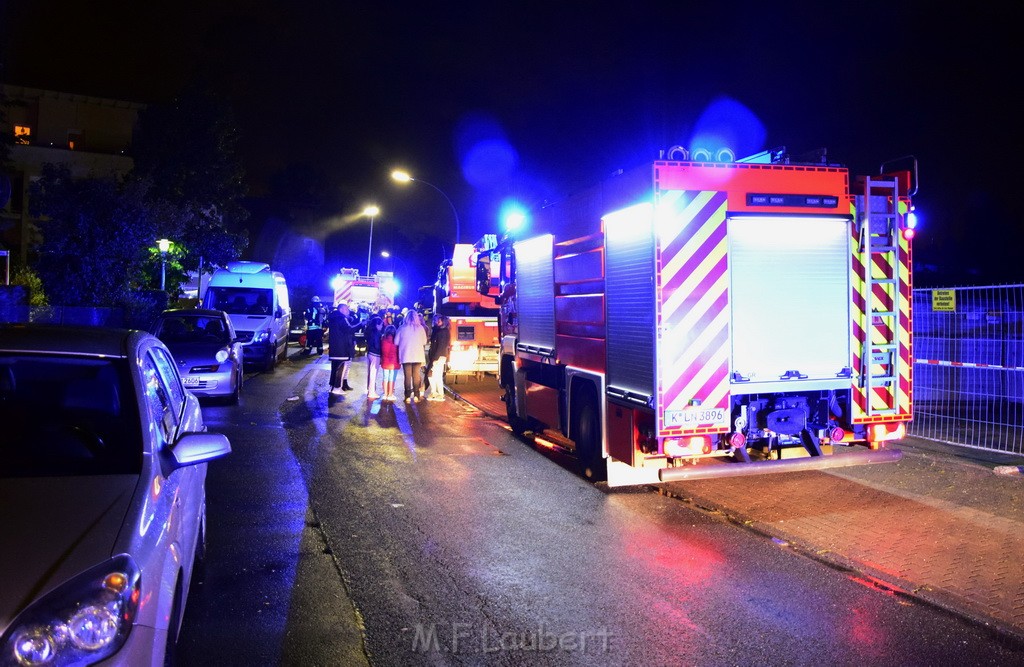 Feuer 2 Tiefgarage Koeln Hoehenhaus Ilfelder Weg P21.JPG - Miklos Laubert